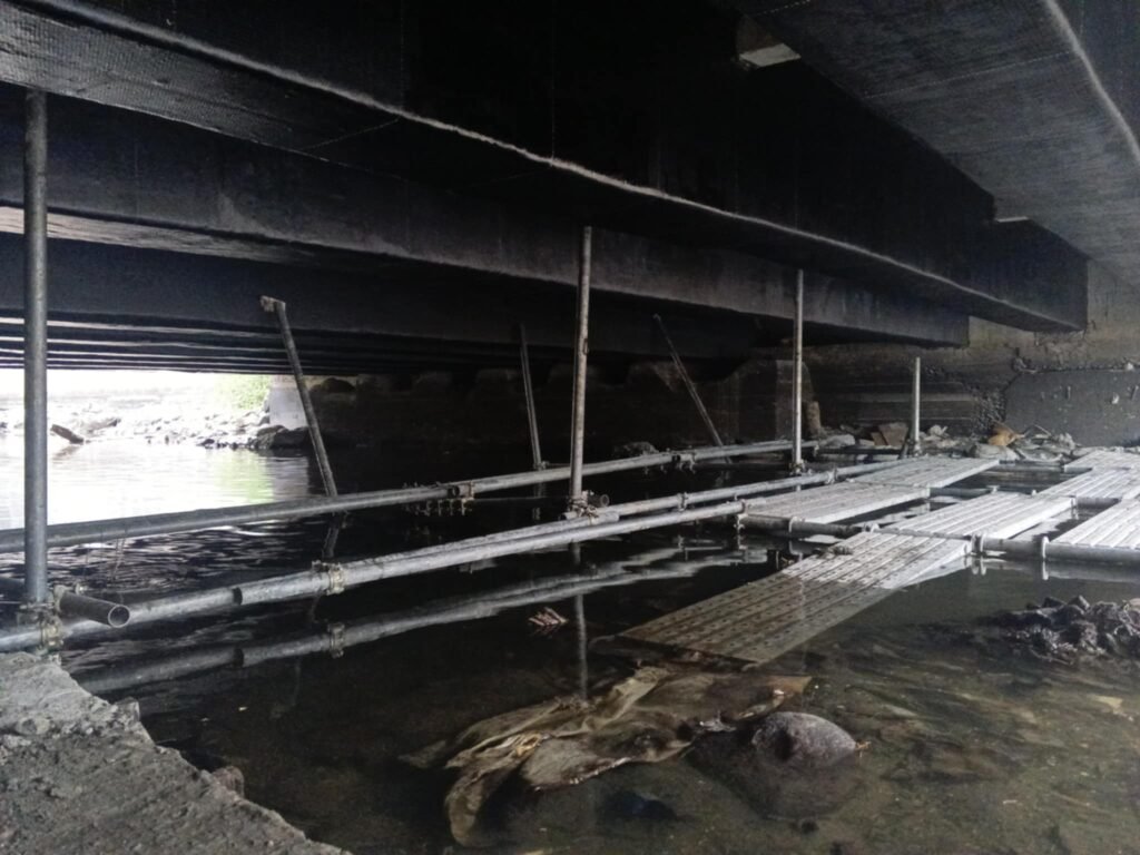 Gating-Gating Bridge